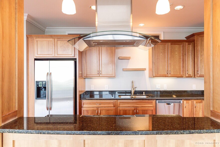 Building Photo - 625 N Segoe Rd