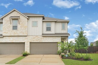 Building Photo - 12978 Rio Mariano Ln