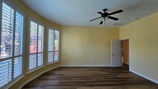 Building Photo - 5407 Moon Indigo Ln