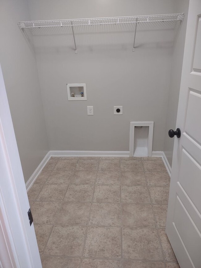 Building Photo - Start 2026 with this HOME!!!