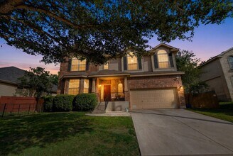 Building Photo - Bright Steubing Ranch Home with Two Primary Suites & Solar Panels