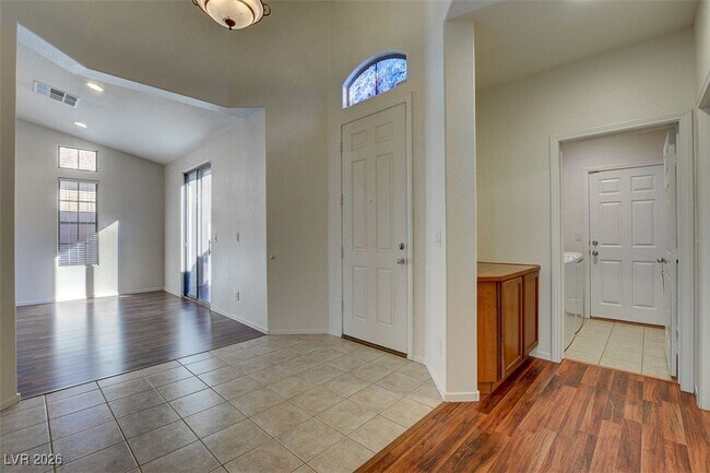 Building Photo - 8113 Slate Falls St