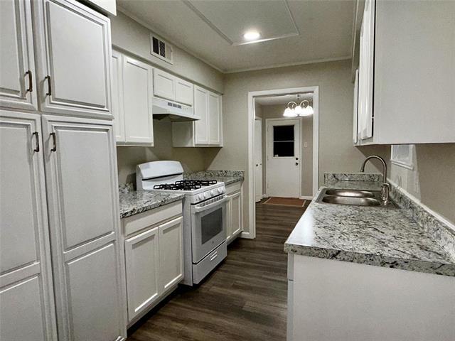 Building Photo - 3117 Centennial Dr