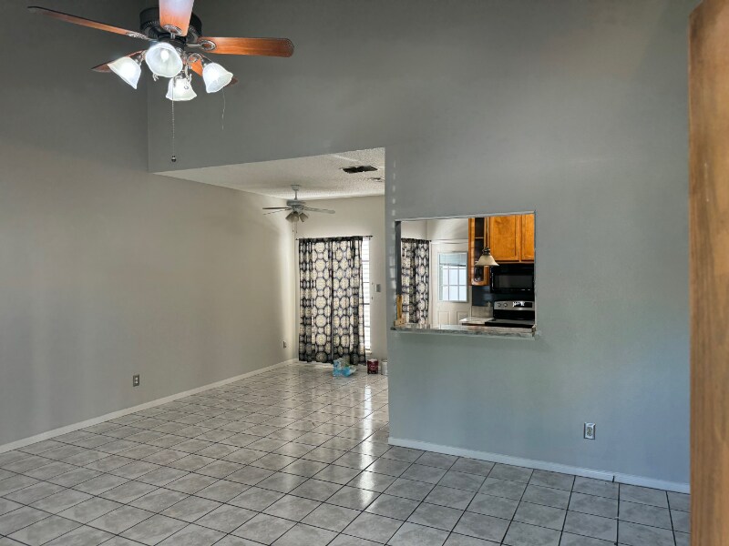 Building Photo - 3025 Quail Springs Rd