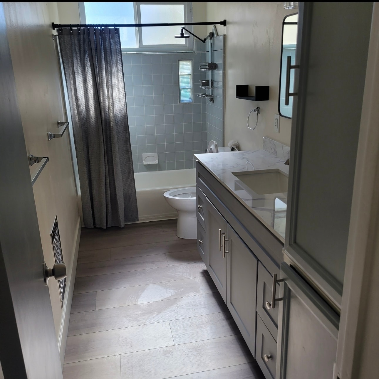 Building Photo - 2614 Voorhees Ave