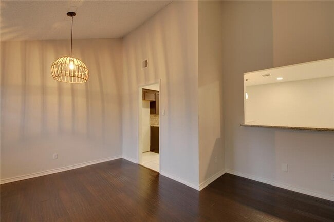 Building Photo - 6526 Foxfern Cir