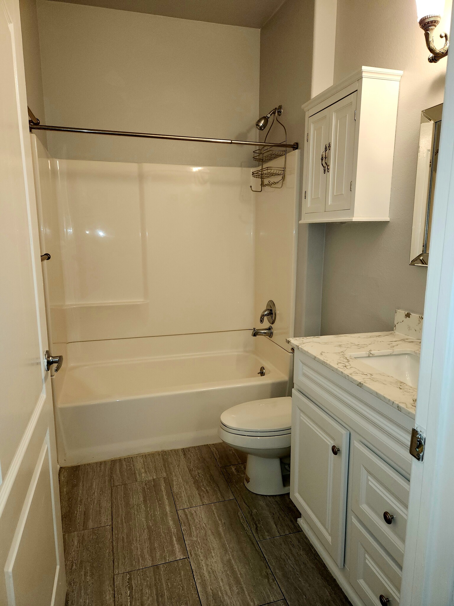 Bathroom - 7037 La Tijera Blvd