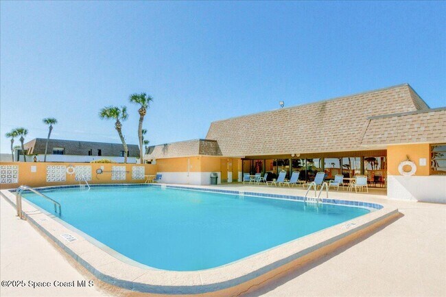 Building Photo - 2700 N Hwy A1A