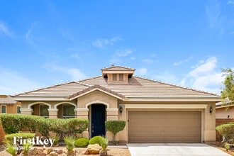 Building Photo - 8649 Green Ridge Ave