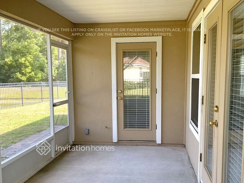 Building Photo - 609 Racoon Ct