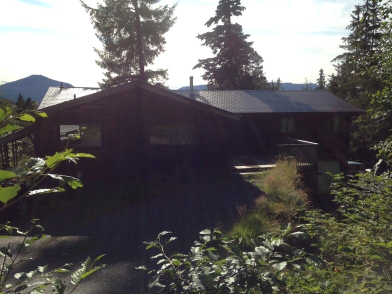 Building Photo - 359 Forest Park Drive