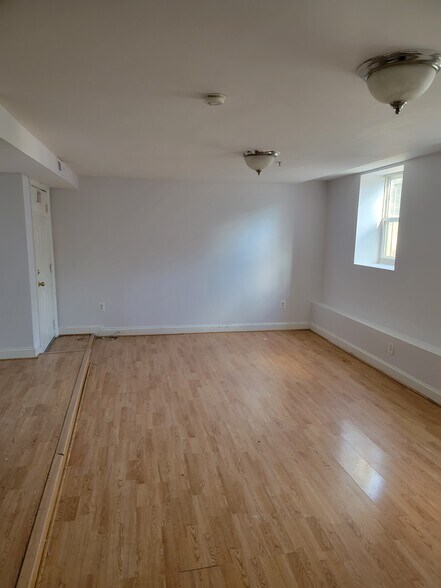 Building Photo - 330 Rhode Island Ave NE