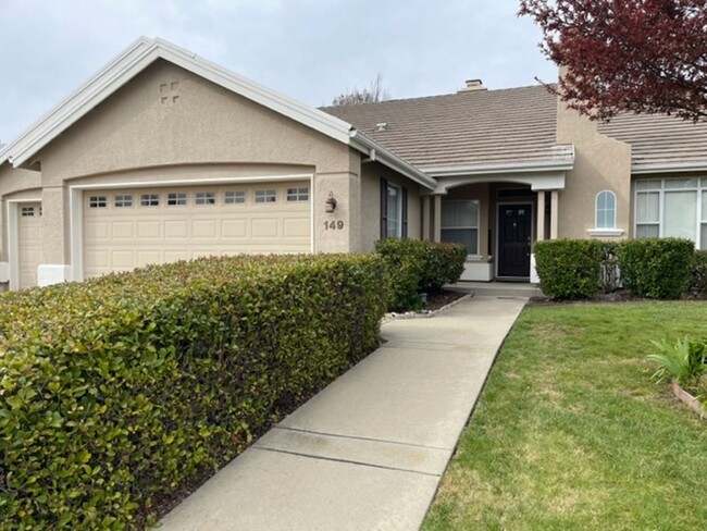 Building Photo - Turnkey Home, Ready For New Occupants!