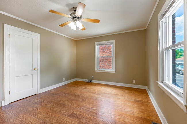 Building Photo - 2315 Auburn St