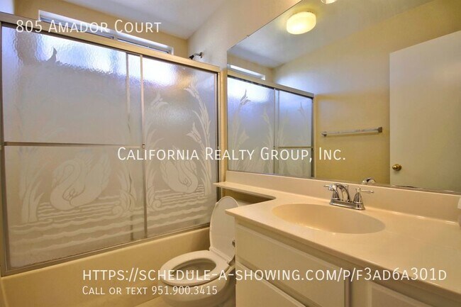 Building Photo - 805 Amador Ct