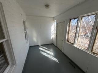 Building Photo - 1815 N Sheridan Rd