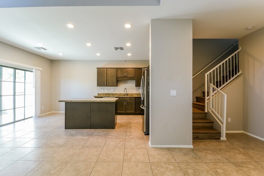 Building Photo - 18777 N 43rd Ave