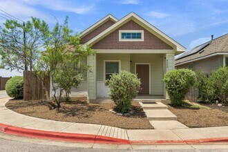 Building Photo - 4500 Senda Ln