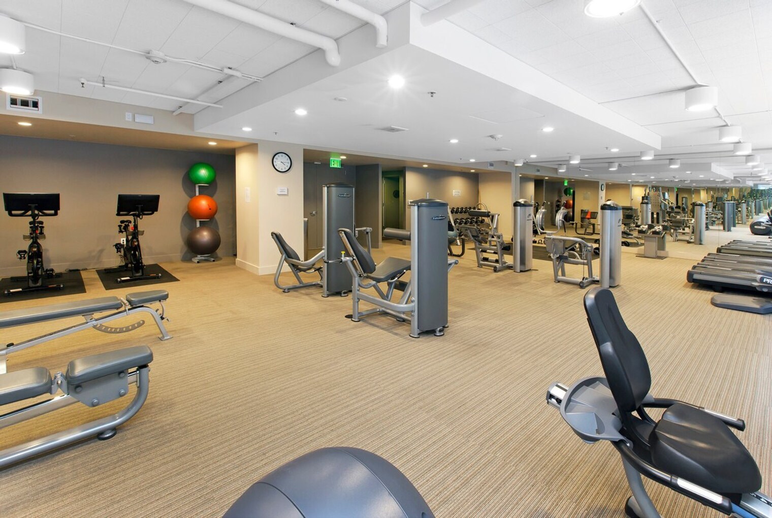 Building Photo - 666 Folsom St