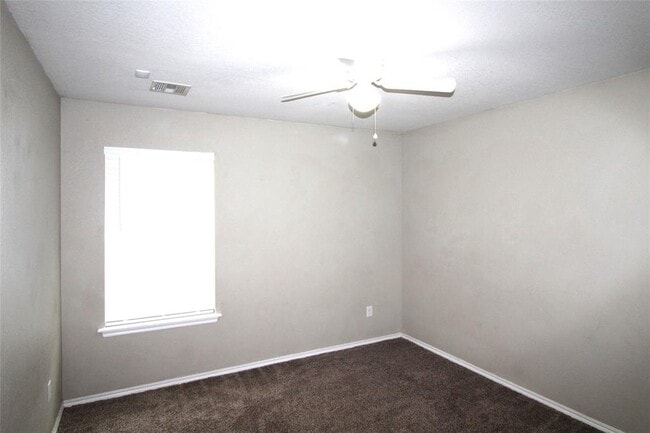 Building Photo - 1726 Concord Dr