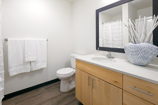 Interior Photo - Montessa