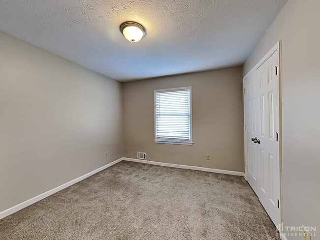 Building Photo - 4107 Sweet Water Ln