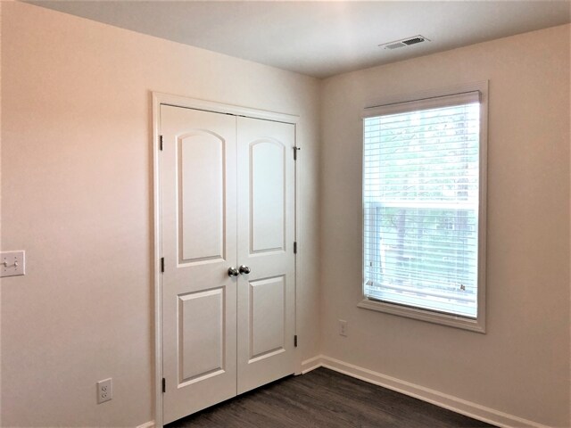 Building Photo - 305 Switchback Street