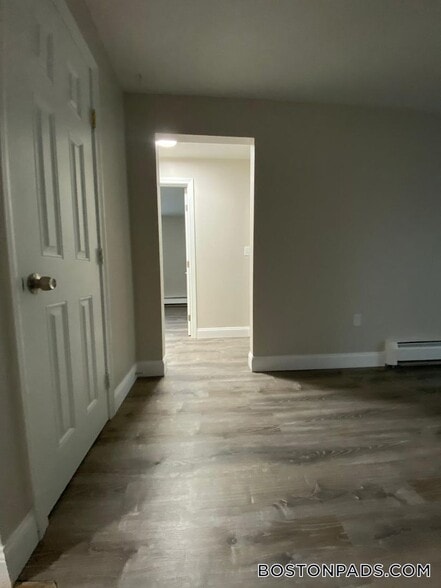 Building Photo - 169 Aiken Ave