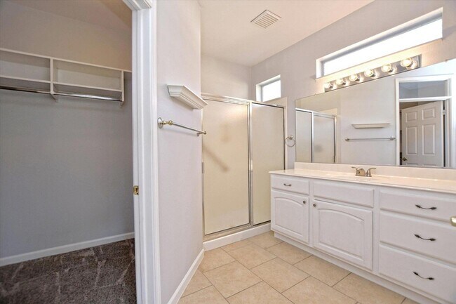 Building Photo - 117 Beautybush Trail