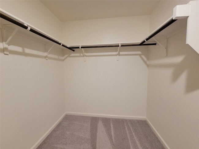 Building Photo - 6820 Bonanza Way