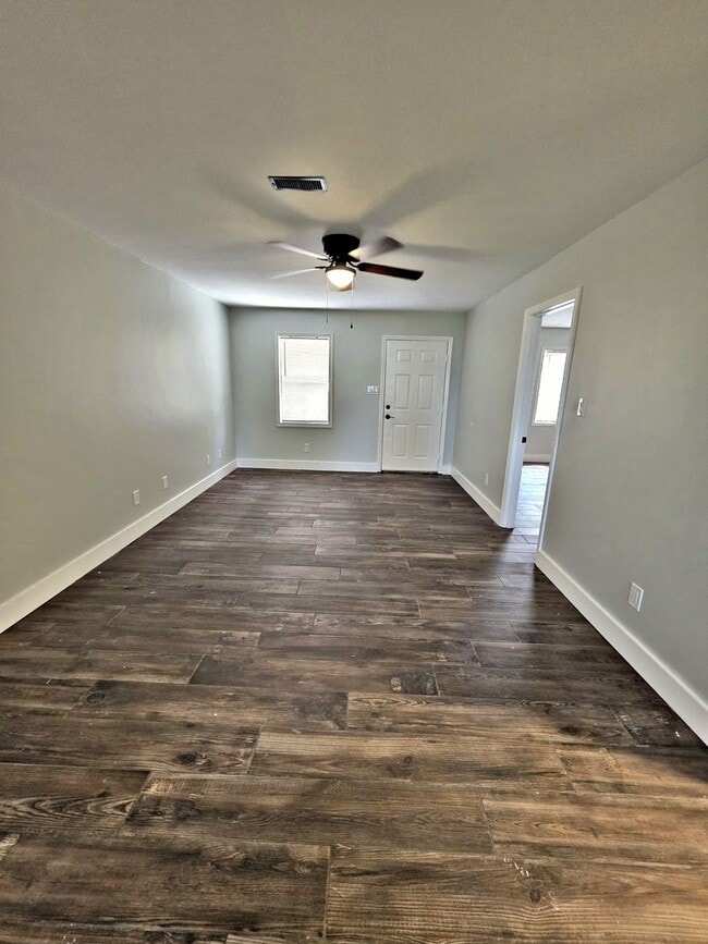 Building Photo - Apartment 2BR/1BA Decatur SW