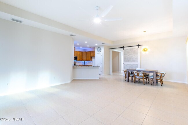 Building Photo - 261 Island Breeze Ave