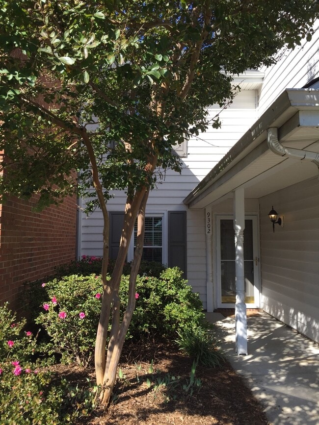 South Charlotte Condo in Park Walk! Water 9302 S Vicksburg Park