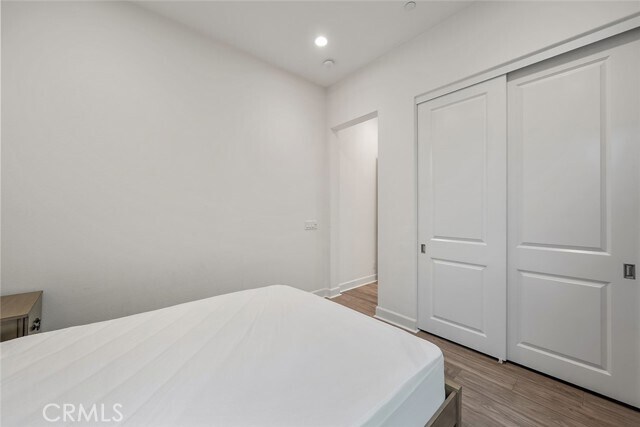 Building Photo - 77 English Saddle