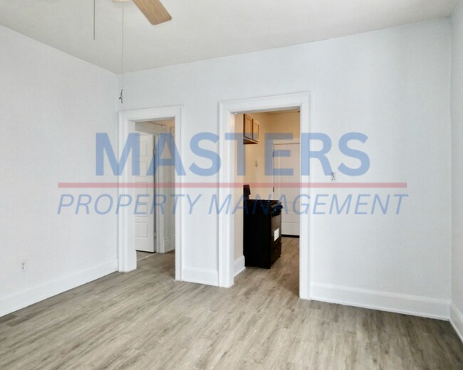 Building Photo - 425 Boston Pl