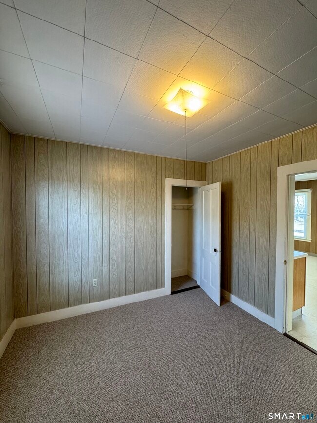 Building Photo - 254 Ward St