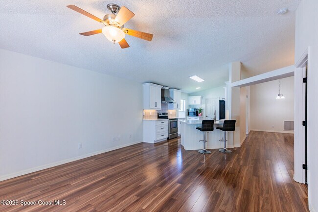 Building Photo - 4610 Manchester Dr