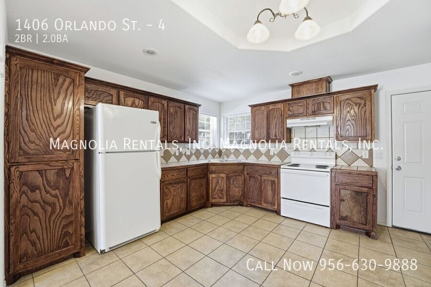 Building Photo - 1406 Orlando St