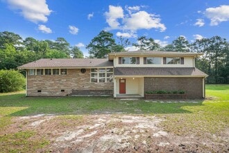 Building Photo - 607 Longleaf Ave