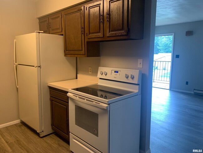 Building Photo - 3116 N Molleck Dr