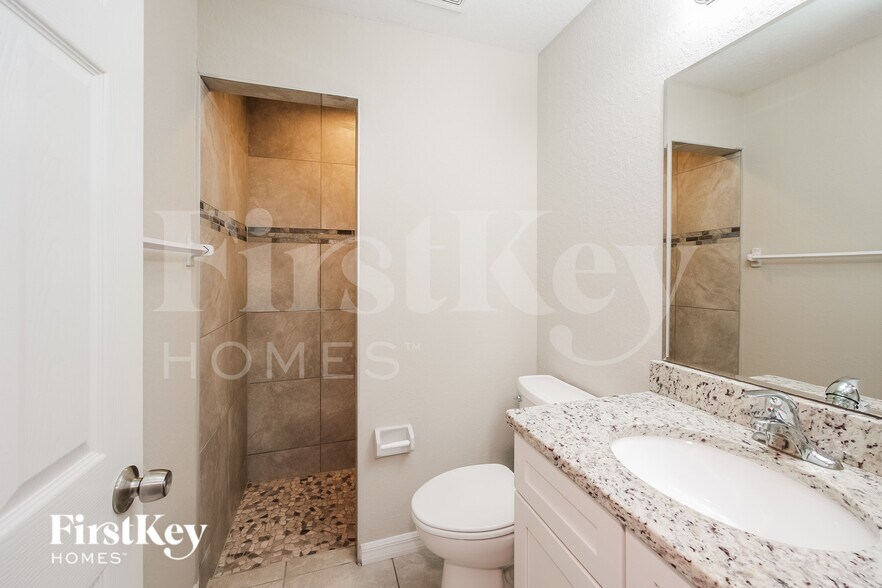 Building Photo - 6193 Seaport St