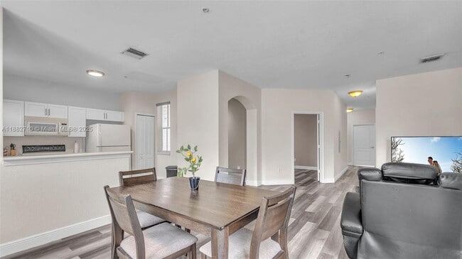 Building Photo - 4465 SW 160th Ave