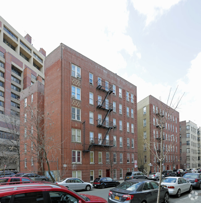 Primary Photo - 3424-3426 Dekalb Ave