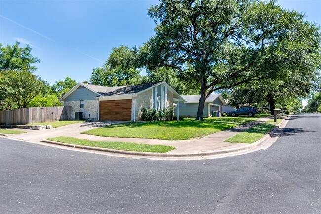 Building Photo - 11705 Natrona Dr