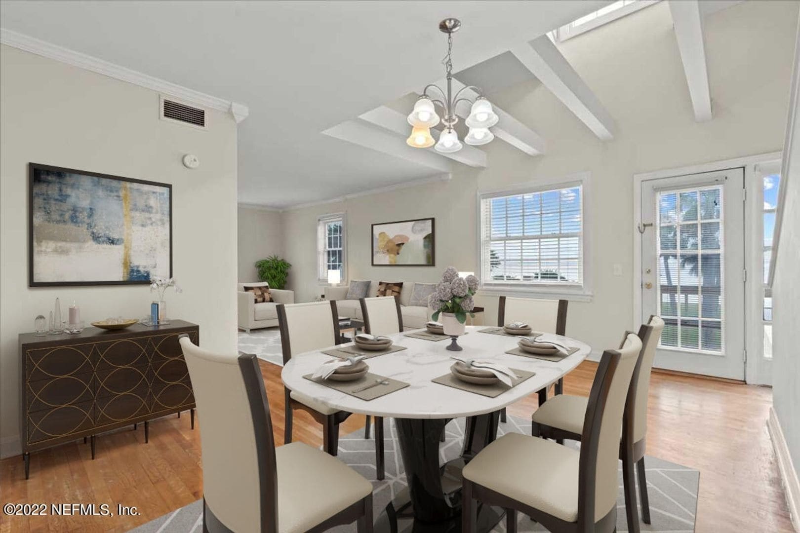 Building Photo - 842 Cedar St