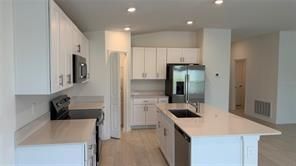 Building Photo - 1629 Tropical Oasis Ave
