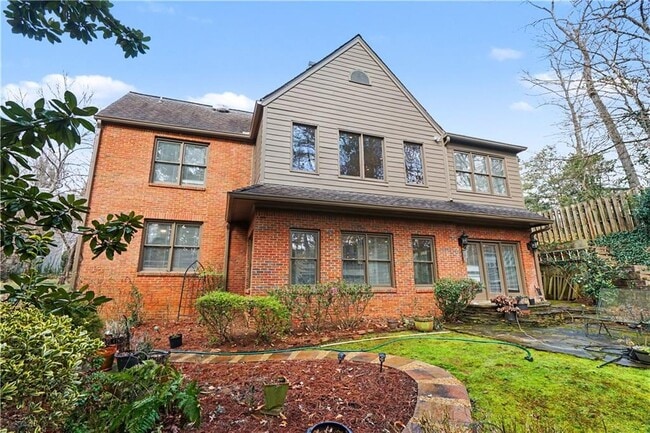 Building Photo - 1917 N Decatur Rd