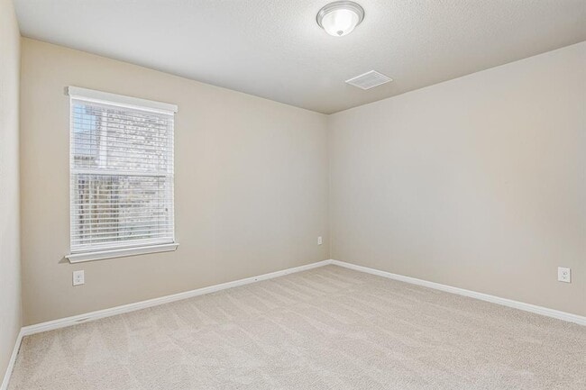 Building Photo - 10604 Menominee Falls Ln