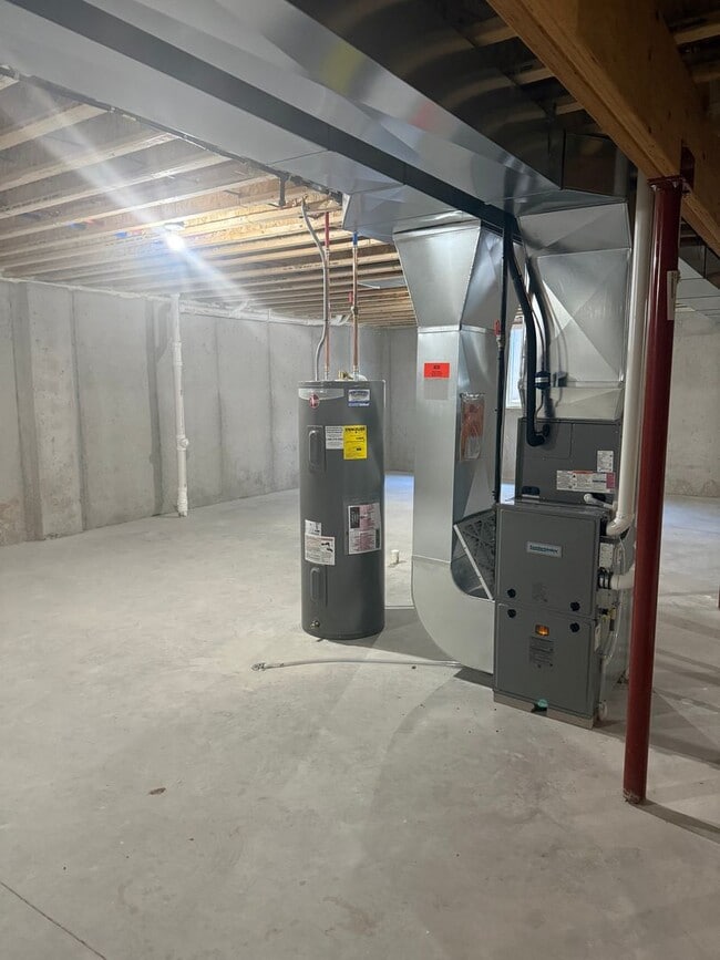 Building Photo - 8397 St Norbert Dr