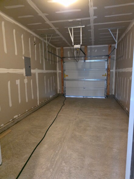 Building Photo - 163 Copper Fox Ln